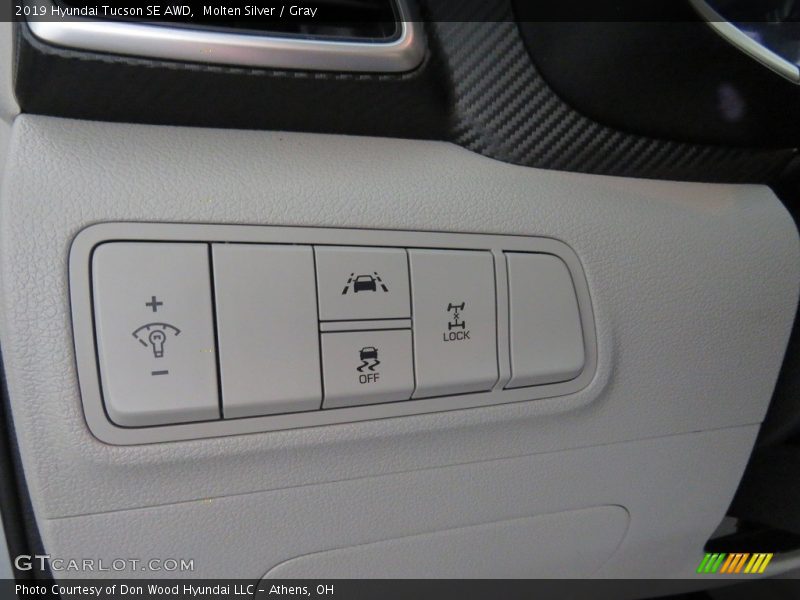 Molten Silver / Gray 2019 Hyundai Tucson SE AWD