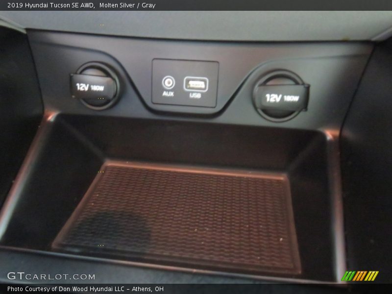 Molten Silver / Gray 2019 Hyundai Tucson SE AWD