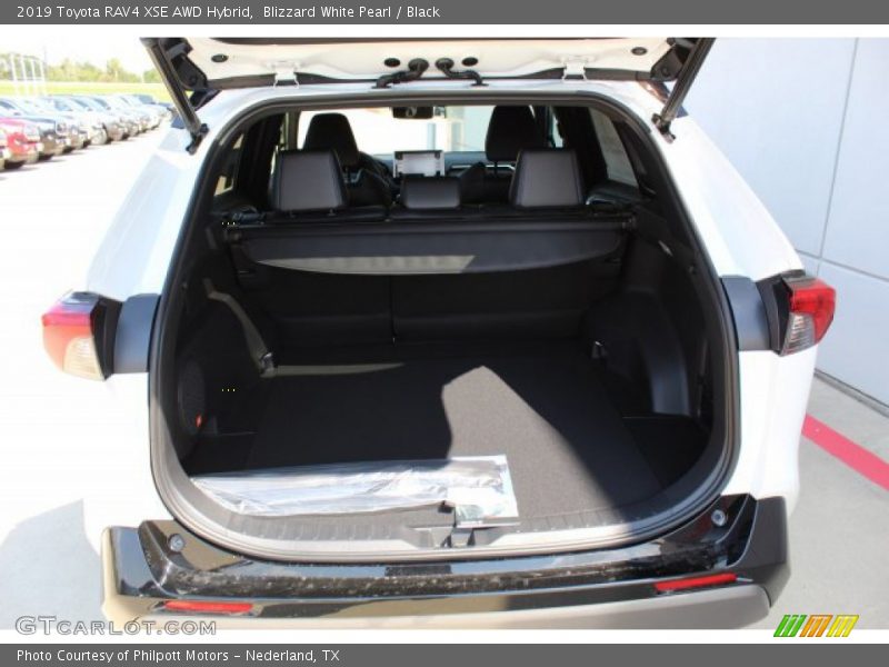 Blizzard White Pearl / Black 2019 Toyota RAV4 XSE AWD Hybrid