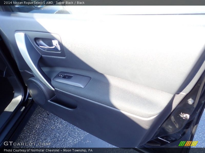 Super Black / Black 2014 Nissan Rogue Select S AWD