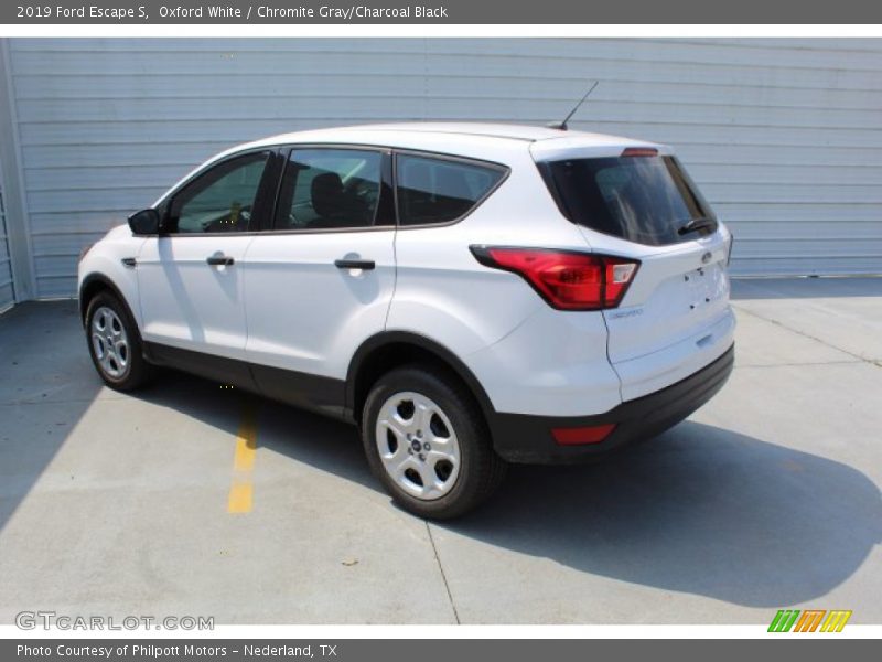 Oxford White / Chromite Gray/Charcoal Black 2019 Ford Escape S