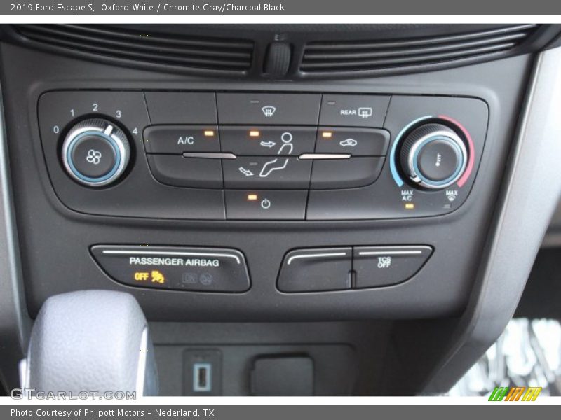 Oxford White / Chromite Gray/Charcoal Black 2019 Ford Escape S