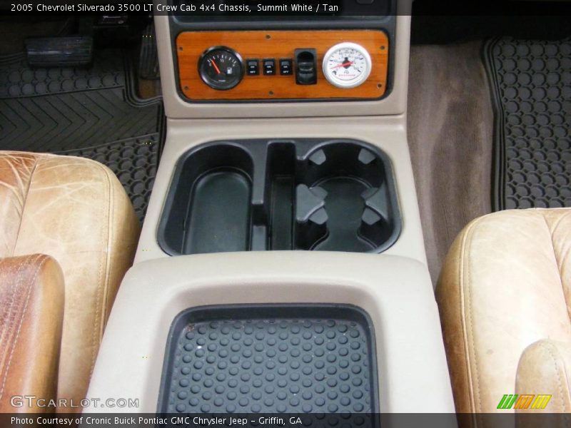 Summit White / Tan 2005 Chevrolet Silverado 3500 LT Crew Cab 4x4 Chassis