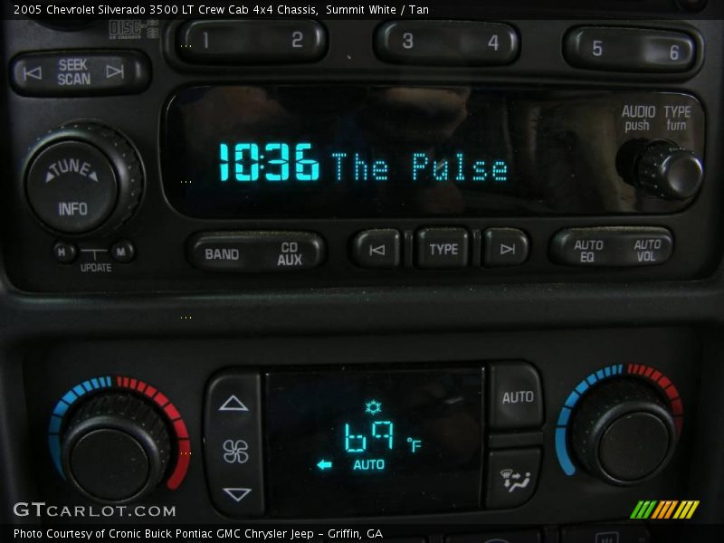 Summit White / Tan 2005 Chevrolet Silverado 3500 LT Crew Cab 4x4 Chassis