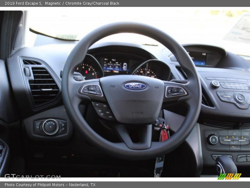 Magnetic / Chromite Gray/Charcoal Black 2019 Ford Escape S