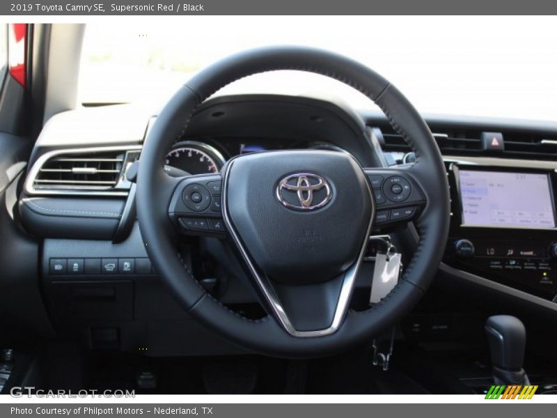 Supersonic Red / Black 2019 Toyota Camry SE