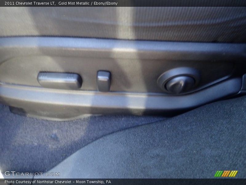 Gold Mist Metallic / Ebony/Ebony 2011 Chevrolet Traverse LT