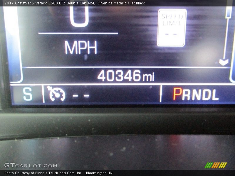 Silver Ice Metallic / Jet Black 2017 Chevrolet Silverado 1500 LTZ Double Cab 4x4