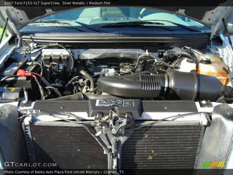 Silver Metallic / Medium Flint 2007 Ford F150 XLT SuperCrew