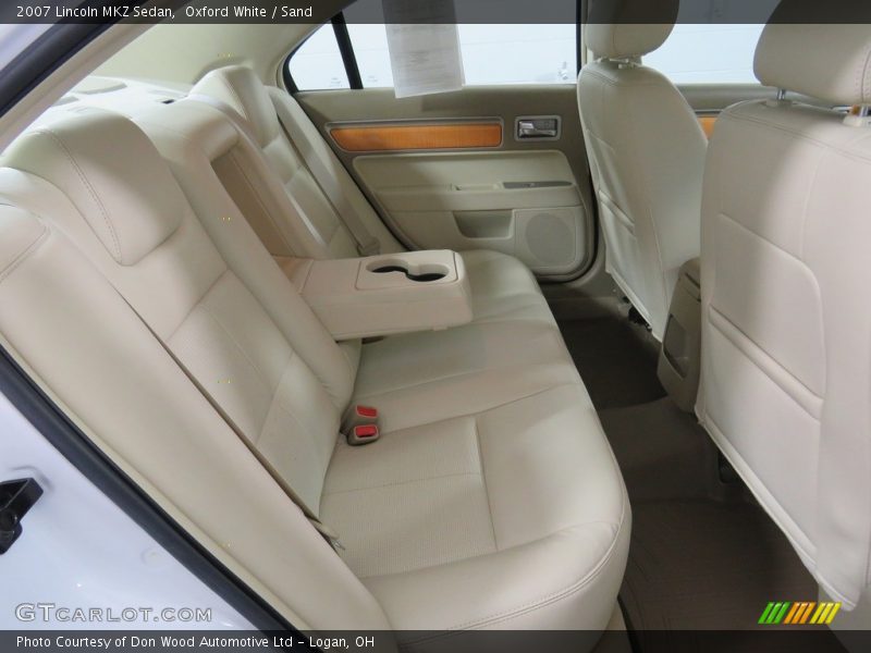 Oxford White / Sand 2007 Lincoln MKZ Sedan