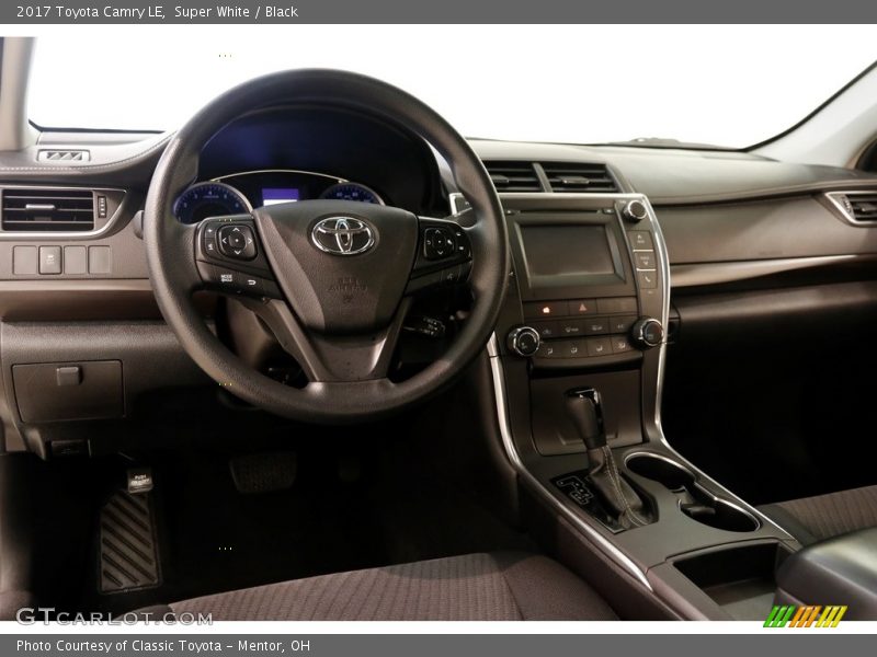 Super White / Black 2017 Toyota Camry LE