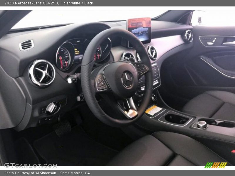 Polar White / Black 2020 Mercedes-Benz GLA 250