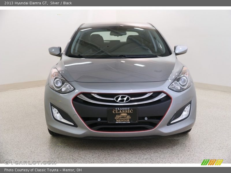 Silver / Black 2013 Hyundai Elantra GT