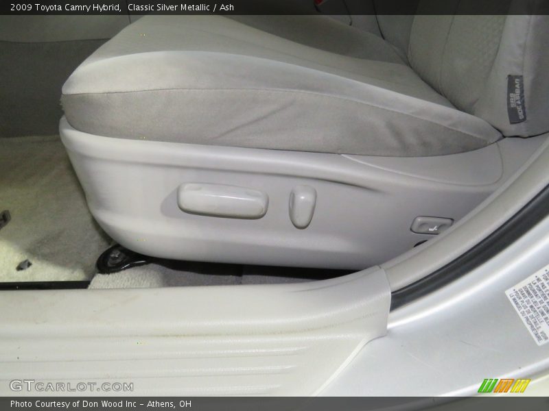 Classic Silver Metallic / Ash 2009 Toyota Camry Hybrid