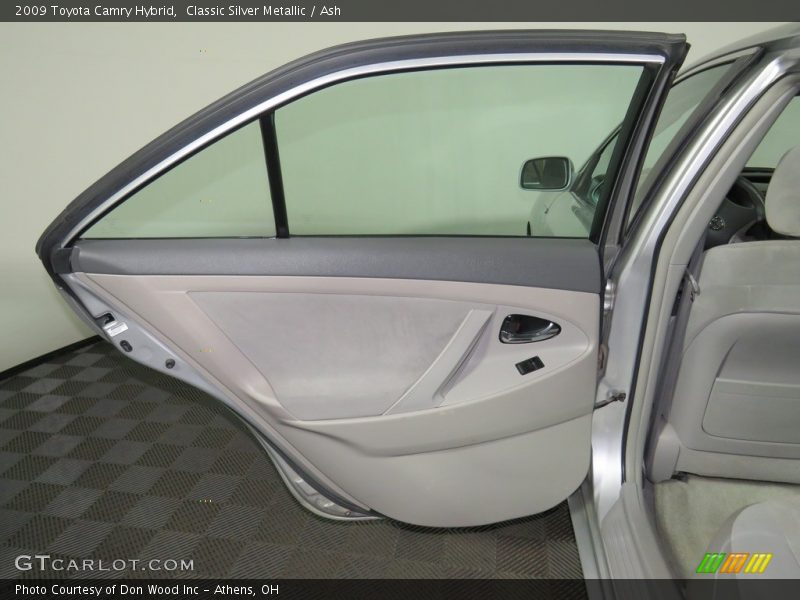 Classic Silver Metallic / Ash 2009 Toyota Camry Hybrid