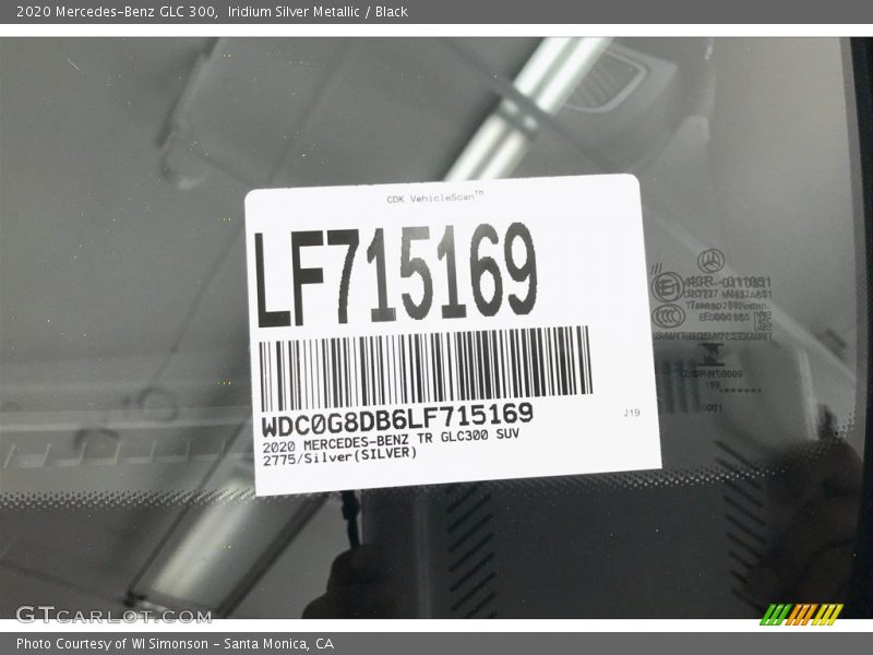 Iridium Silver Metallic / Black 2020 Mercedes-Benz GLC 300