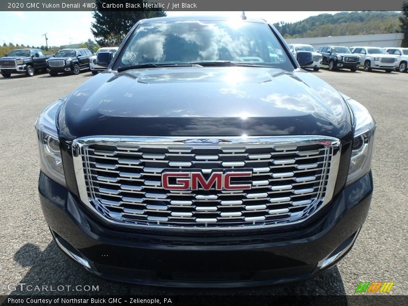 Carbon Black Metallic / Jet Black 2020 GMC Yukon Denali 4WD