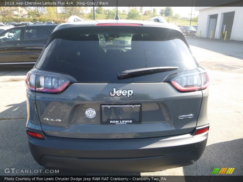 Sting-Gray / Black 2019 Jeep Cherokee Latitude Plus 4x4