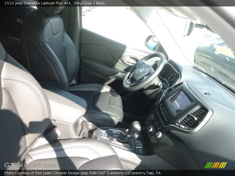 Sting-Gray / Black 2019 Jeep Cherokee Latitude Plus 4x4