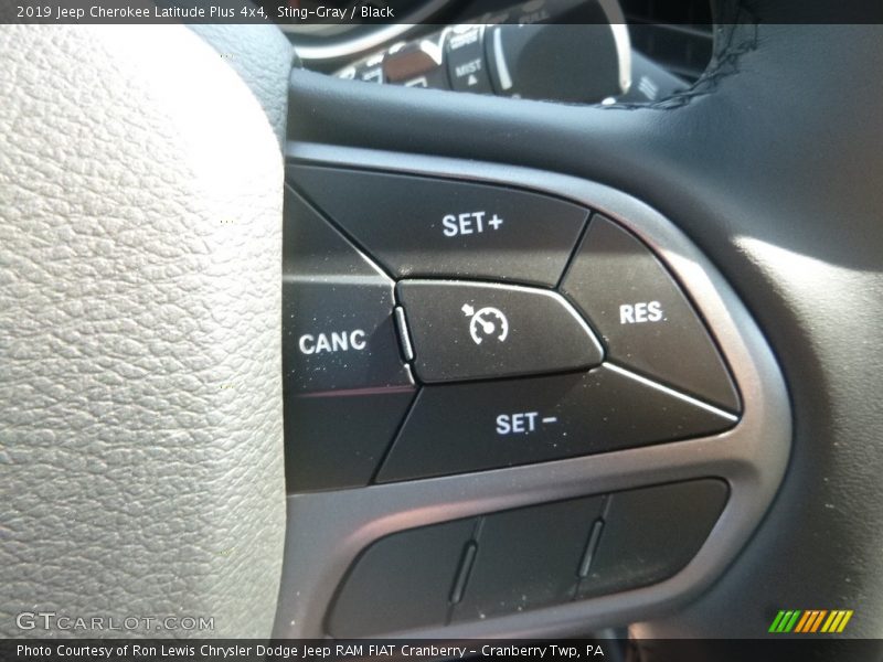 Sting-Gray / Black 2019 Jeep Cherokee Latitude Plus 4x4