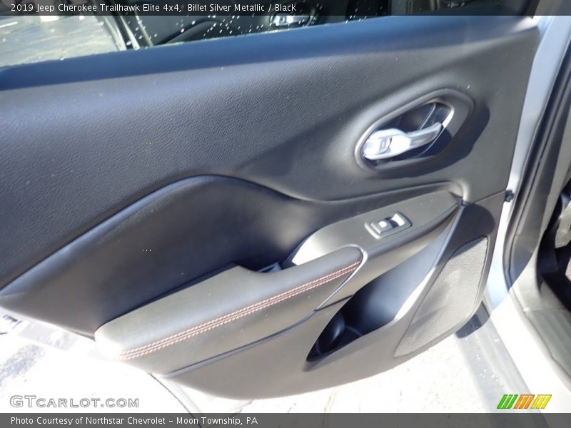 Billet Silver Metallic / Black 2019 Jeep Cherokee Trailhawk Elite 4x4