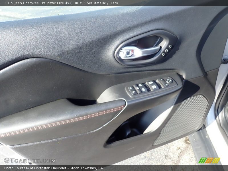 Billet Silver Metallic / Black 2019 Jeep Cherokee Trailhawk Elite 4x4