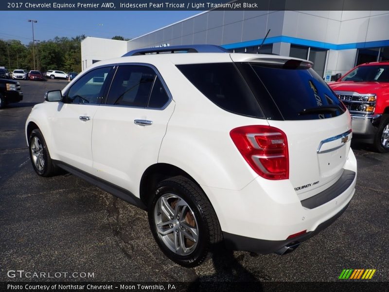 Iridescent Pearl Tricoat / Light Titanium/Jet Black 2017 Chevrolet Equinox Premier AWD