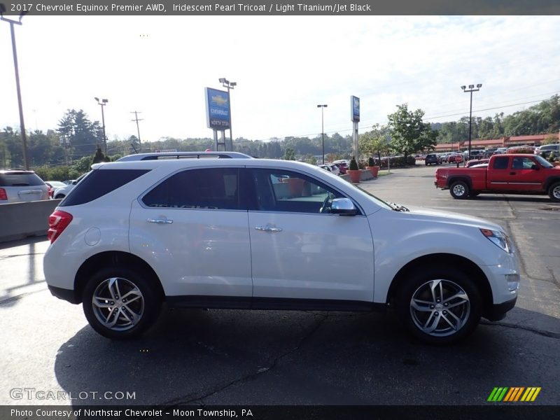 Iridescent Pearl Tricoat / Light Titanium/Jet Black 2017 Chevrolet Equinox Premier AWD