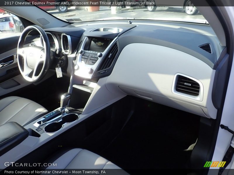 Iridescent Pearl Tricoat / Light Titanium/Jet Black 2017 Chevrolet Equinox Premier AWD