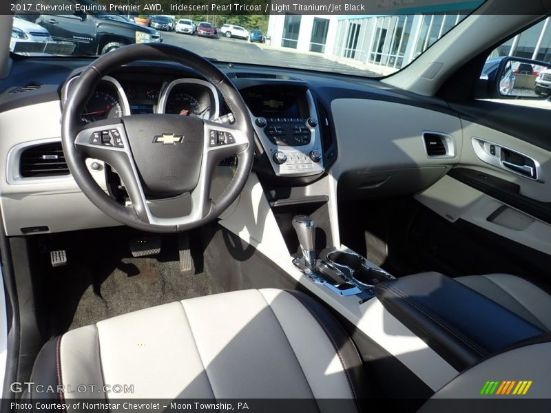 Iridescent Pearl Tricoat / Light Titanium/Jet Black 2017 Chevrolet Equinox Premier AWD