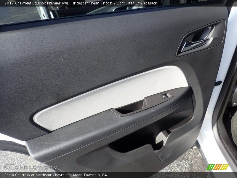 Iridescent Pearl Tricoat / Light Titanium/Jet Black 2017 Chevrolet Equinox Premier AWD