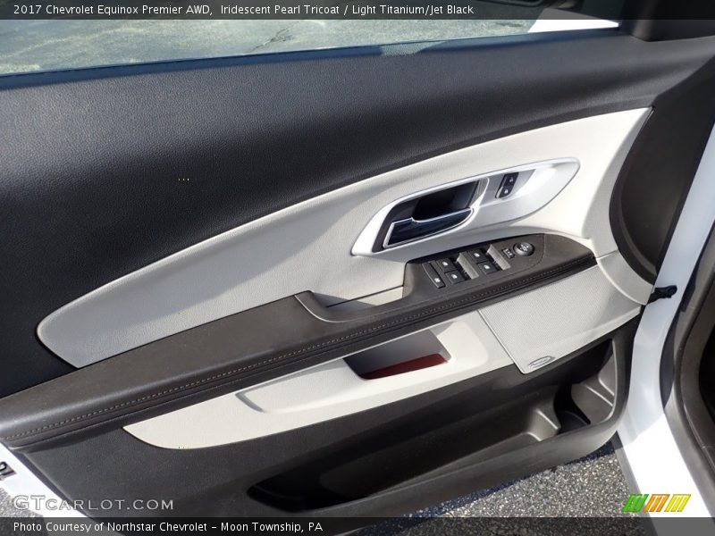 Iridescent Pearl Tricoat / Light Titanium/Jet Black 2017 Chevrolet Equinox Premier AWD