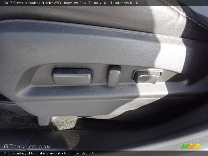 Iridescent Pearl Tricoat / Light Titanium/Jet Black 2017 Chevrolet Equinox Premier AWD