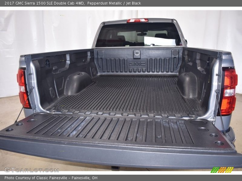 Pepperdust Metallic / Jet Black 2017 GMC Sierra 1500 SLE Double Cab 4WD