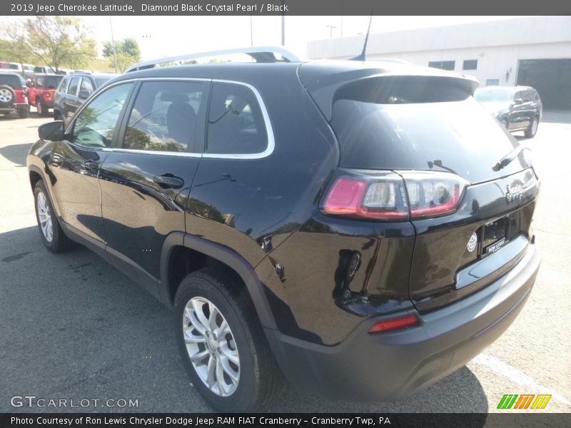Diamond Black Crystal Pearl / Black 2019 Jeep Cherokee Latitude