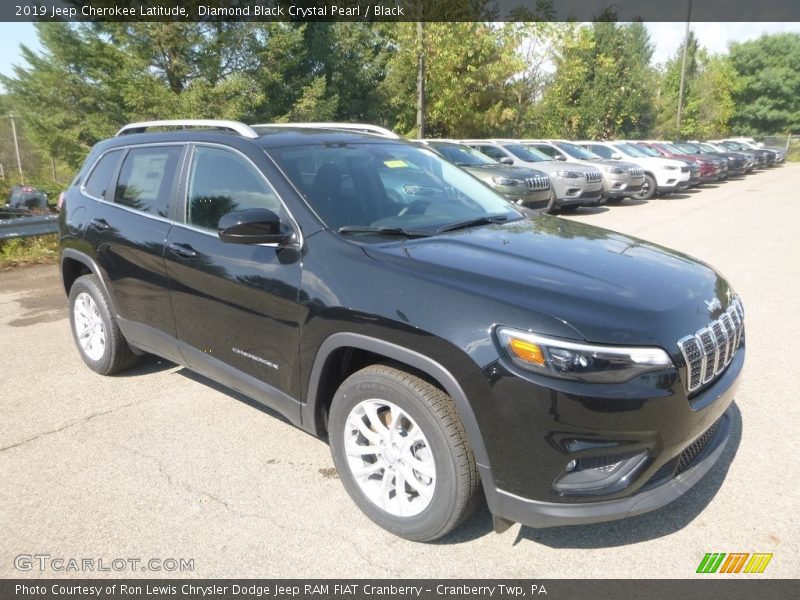 Diamond Black Crystal Pearl / Black 2019 Jeep Cherokee Latitude