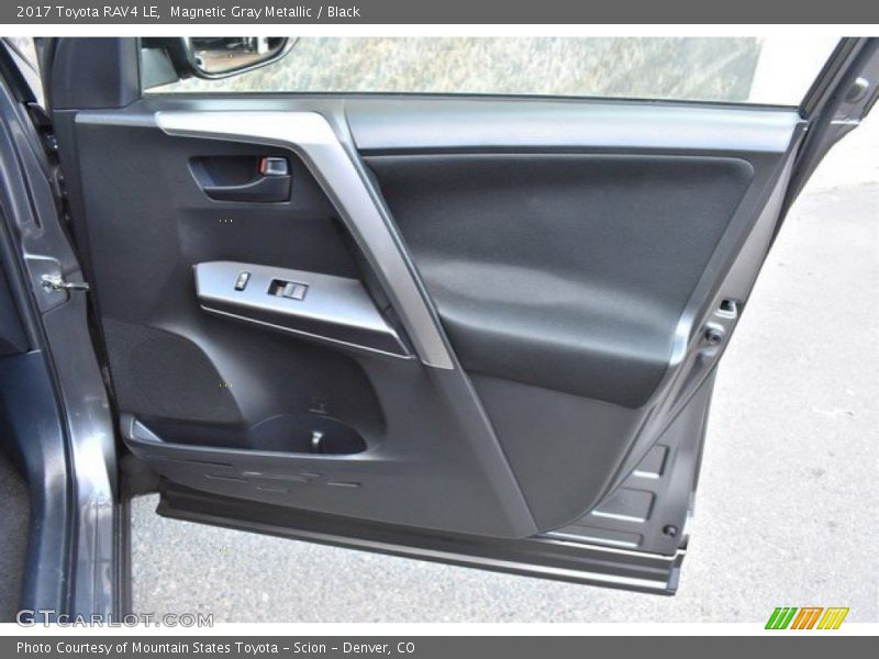 Magnetic Gray Metallic / Black 2017 Toyota RAV4 LE