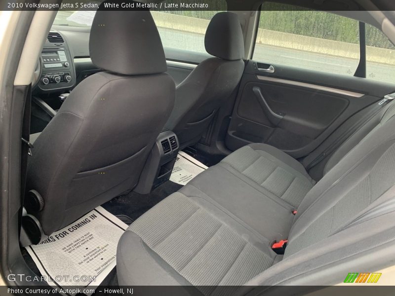 White Gold Metallic / Latte Macchiato 2010 Volkswagen Jetta S Sedan