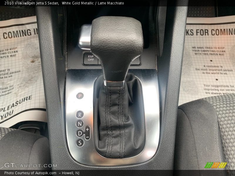 White Gold Metallic / Latte Macchiato 2010 Volkswagen Jetta S Sedan