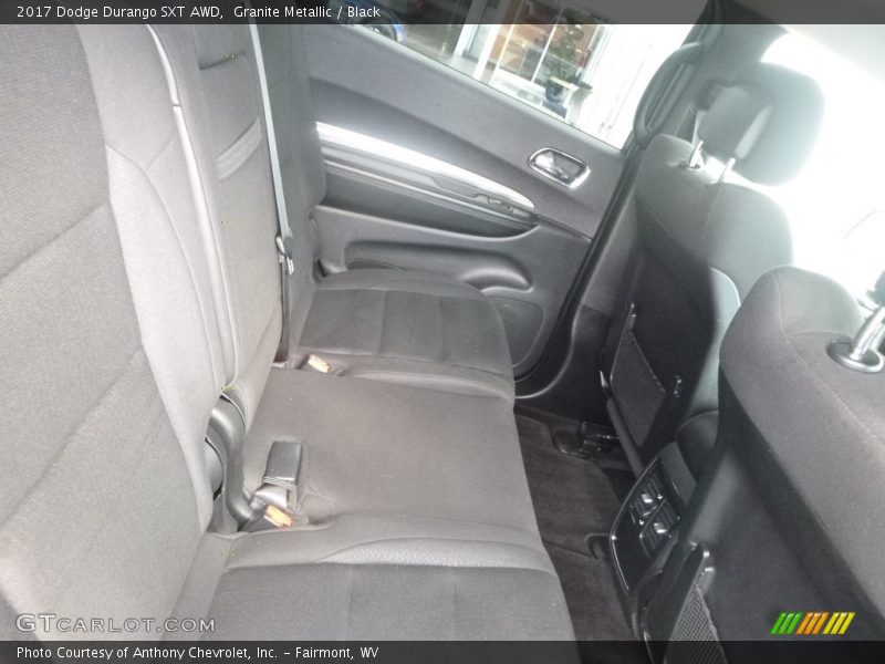 Granite Metallic / Black 2017 Dodge Durango SXT AWD