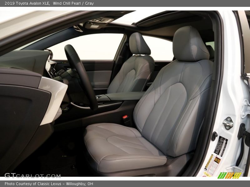 Wind Chill Pearl / Gray 2019 Toyota Avalon XLE