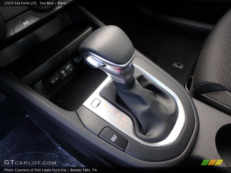 Sea Blue / Black 2020 Kia Forte LXS