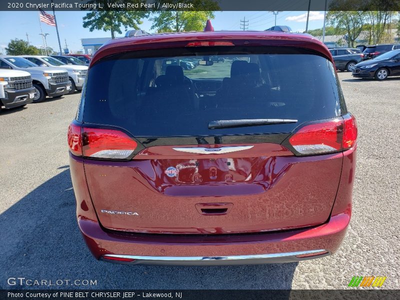 Velvet Red Pearl / Alloy/Black 2020 Chrysler Pacifica Touring L