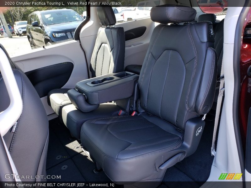 Velvet Red Pearl / Alloy/Black 2020 Chrysler Pacifica Touring L