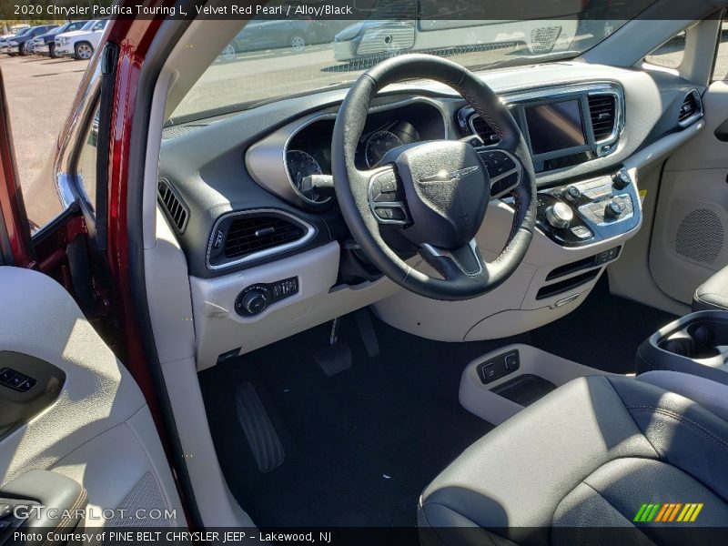 Velvet Red Pearl / Alloy/Black 2020 Chrysler Pacifica Touring L