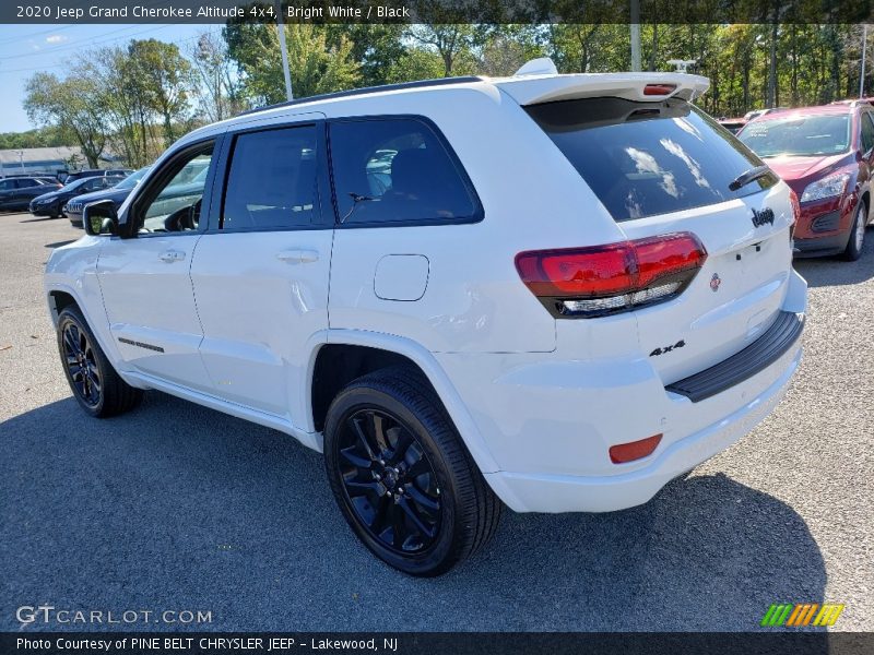 Bright White / Black 2020 Jeep Grand Cherokee Altitude 4x4