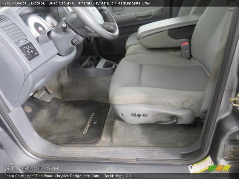 Mineral Gray Metallic / Medium Slate Gray 2006 Dodge Dakota SLT Quad Cab 4x4