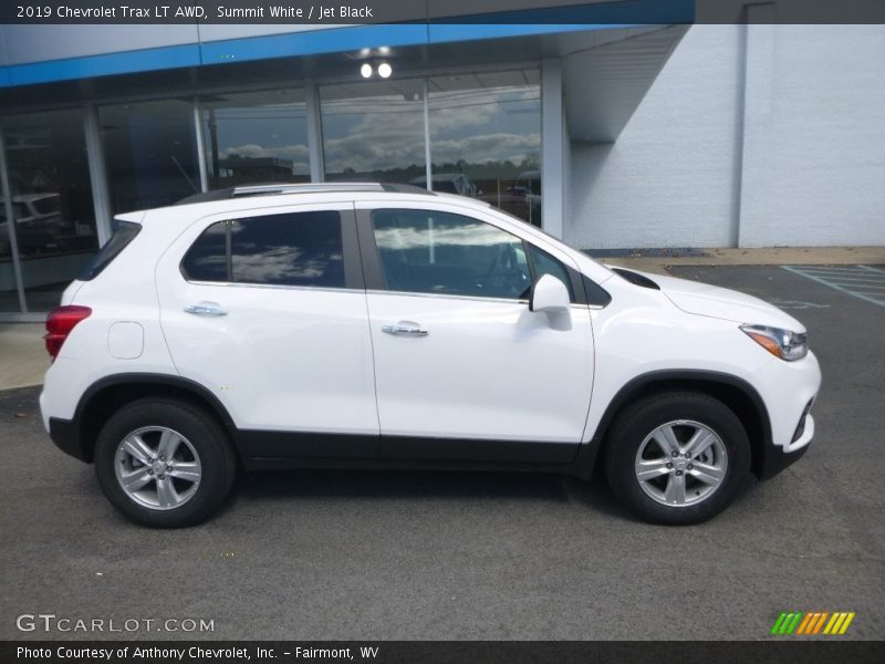 Summit White / Jet Black 2019 Chevrolet Trax LT AWD