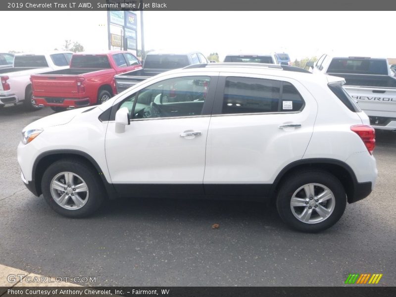 Summit White / Jet Black 2019 Chevrolet Trax LT AWD
