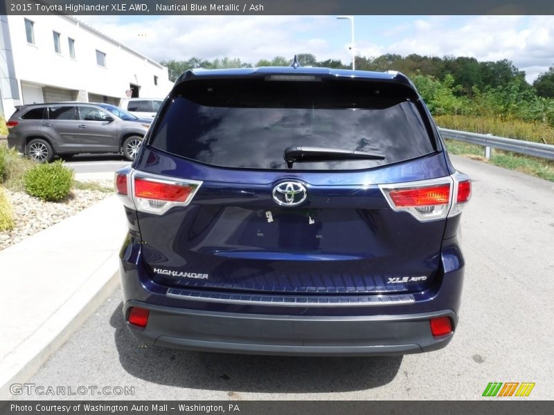 Nautical Blue Metallic / Ash 2015 Toyota Highlander XLE AWD